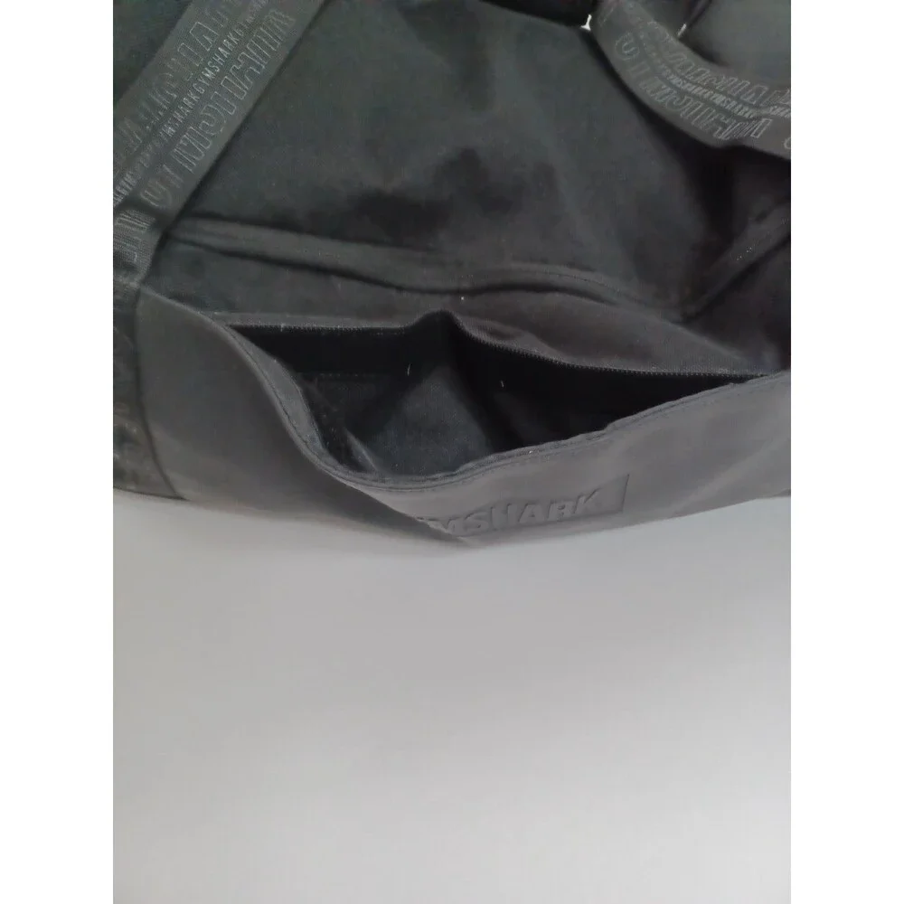 Gymshark Duffel Bag Medium Everyday Gym Bag Black Lightweight Workout Sports